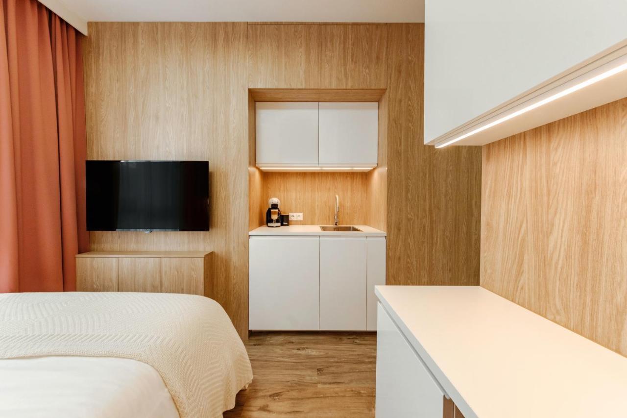 Studio Wola Apartament Kasprzaka - Wifi + Smart Tv Warschau Exterior foto